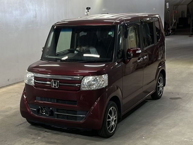 333 Honda N box JF1 2015 г. (KCAA Fukuoka)